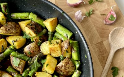 schnel­le Spar­gel­pfan­ne