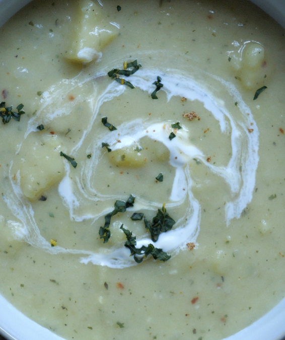 Blog 2 Kartoffelsuppe mit Liwanzen